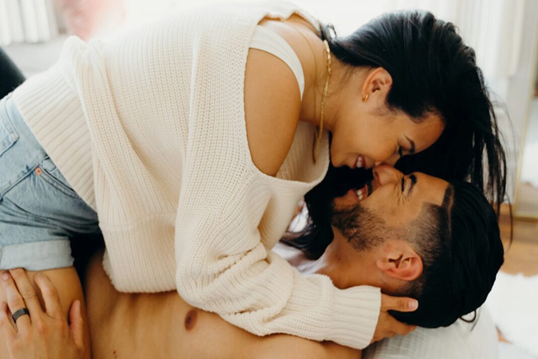 4 στάσεις σεξ που αποκαλύπτουν τι δεν είστε μεταξύ σας